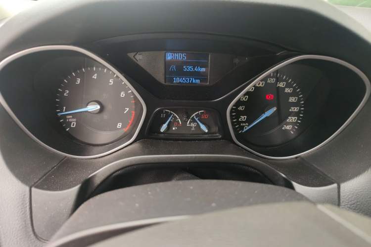 Used Ford Focus 2012 Sedan 1.6L Automatic Comfort Model Odometer Close Up