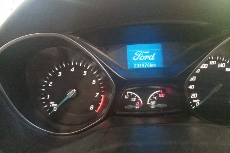 Used Ford Focus 2012 Sedan 1.6L Manual Fashion Edition Odometer Close Up
