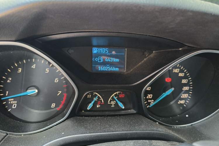 Used Ford Focus 2012 Sedan 1.6L Automatic Fashion Edition Odometer Close Up