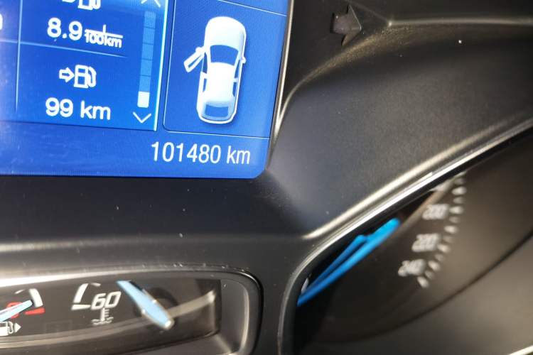 Used Ford Focus 2012 Hatchback 2.0L Automatic Luxury Sport Model Odometer Close Up
