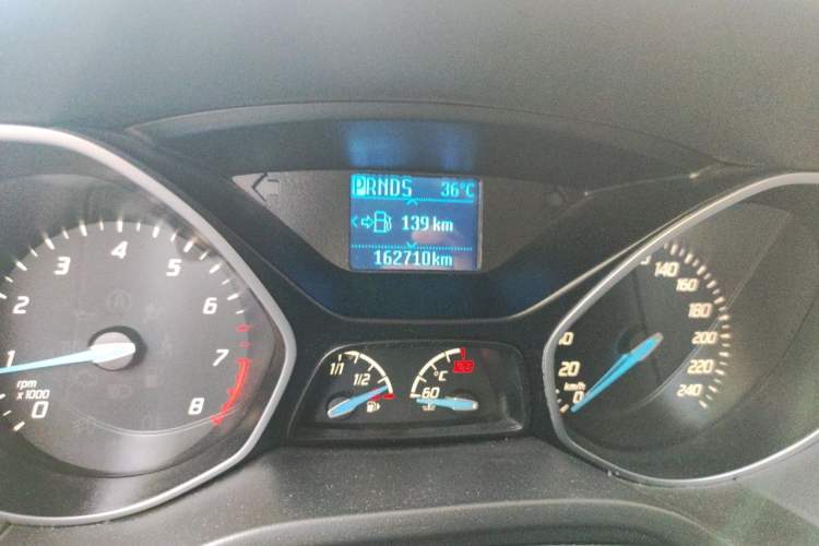 Used Ford Focus 2012 Hatchback 1.6L Automatic Fashion Edition Odometer Close Up