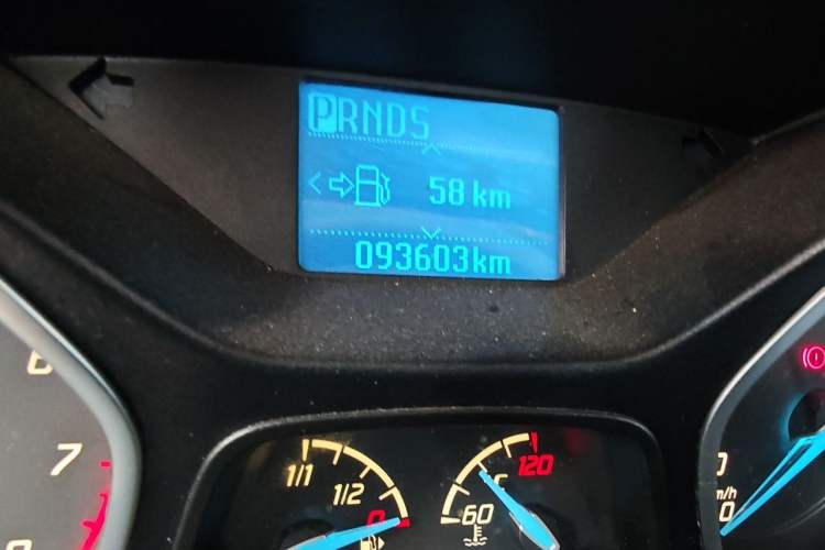 Used Ford Focus 2012 Sedan 1.6L Automatic Fashion Edition Odometer Close Up