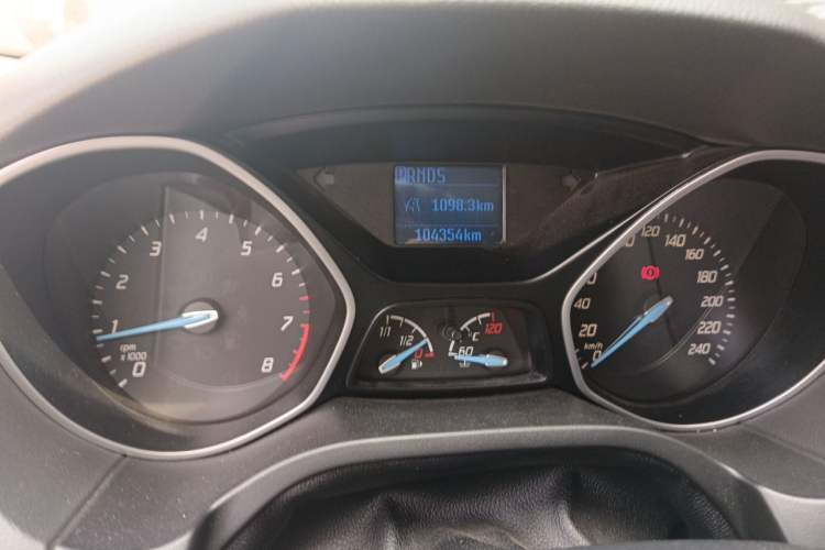 Used Ford Focus 2012 Hatchback 1.6L Automatic Comfort Model Odometer Close Up