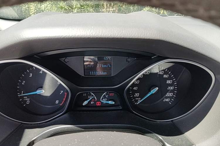 Used Ford Focus 2012 Sedan 1.6L Automatic Comfort Model Odometer Close Up