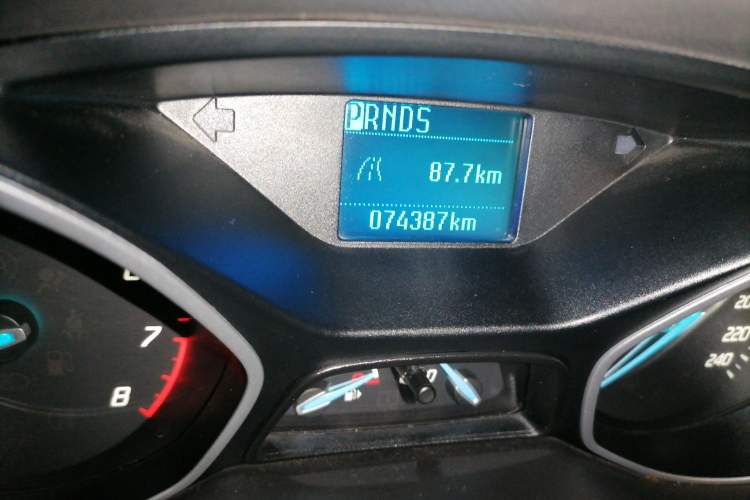 Used Ford Focus 2012 Sedan 1.6L Automatic Comfort Model Odometer Close Up