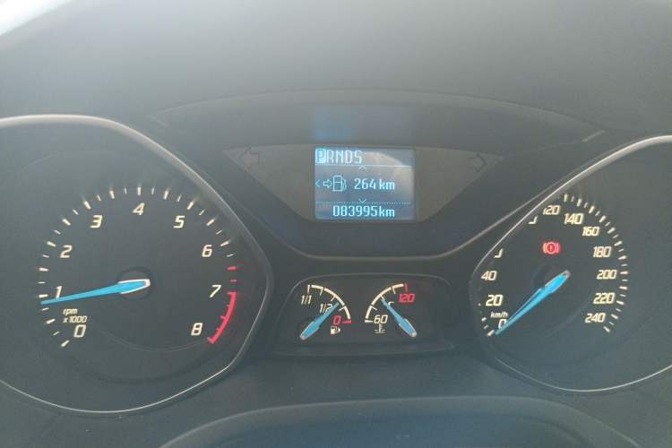 Used Ford Focus 2012 Sedan 1.6L Automatic Fashion Edition Odometer Close Up