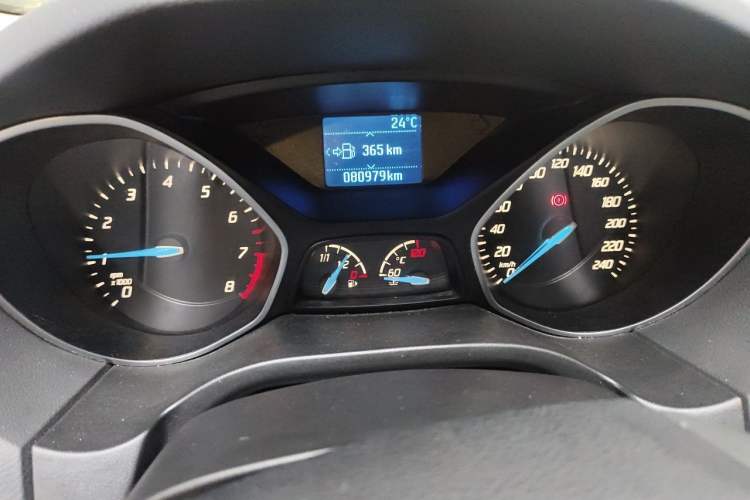 Used Ford Focus 2012 Hatchback 1.6L Manual Fashion Edition Odometer Close Up