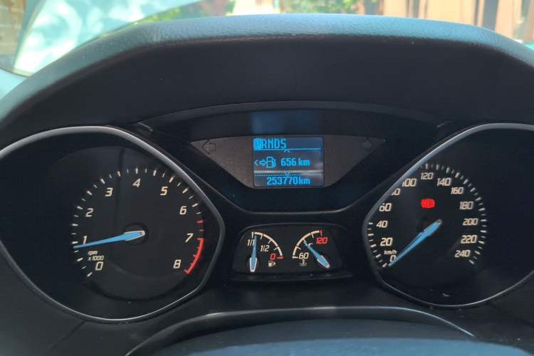 Used Ford Focus 2012 Hatchback 1.6L Automatic Fashion Edition Odometer Close Up