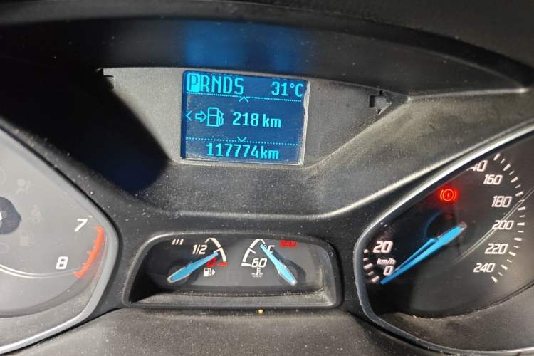 Used Ford Focus 2012 Hatchback 1.6L Automatic Fashion Edition Odometer Close Up