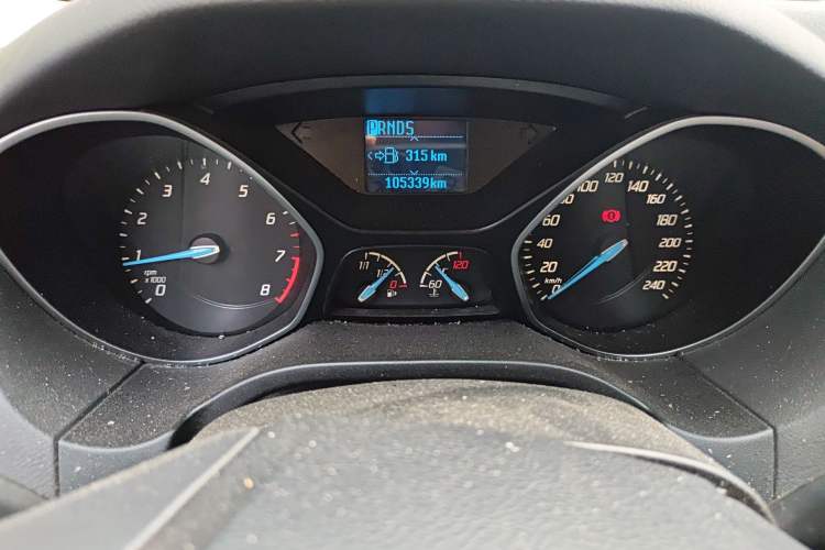 Used Ford Focus 2012 Sedan 1.6L Automatic Fashion Edition Odometer Close Up