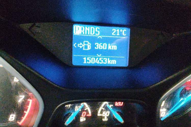Used Ford Focus 2012 Sedan 1.6L Automatic Fashion Edition Odometer Close Up