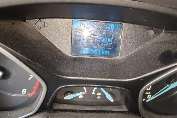 Used Ford Focus 2012 Sedan 1.6L Automatic Fashion Edition Odometer Close Up