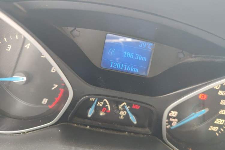 Used Ford Focus 2012 Sedan 1.6L Manual Comfort Model Odometer Close Up