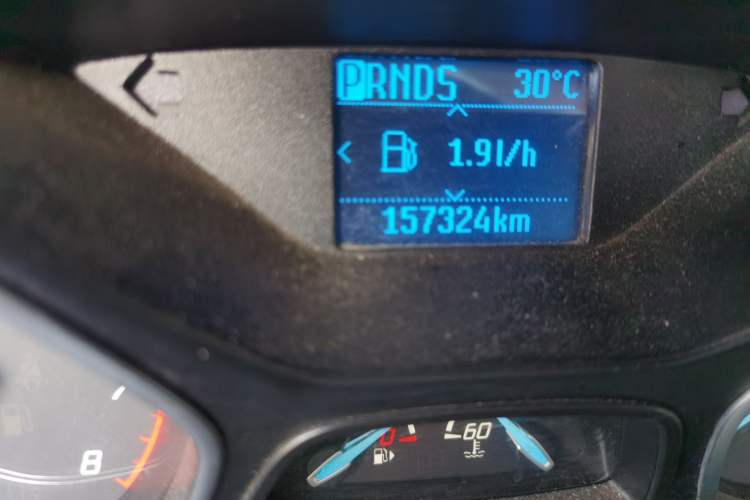 Used Ford Focus 2012 Sedan 1.6L Automatic Fashion Edition Odometer Close Up