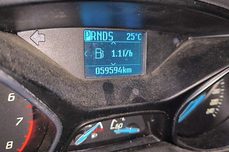 Used Ford Focus 2012 Hatchback 1.6L Automatic Fashion Edition Odometer Close Up