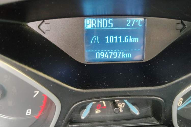 Used Ford Focus 2012 Sedan 1.6L Automatic Comfort Model Odometer Close Up