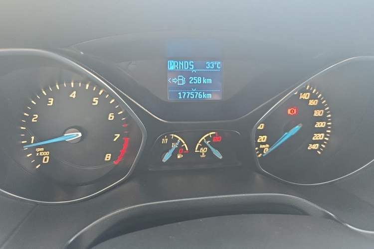 Used Ford Focus 2012 Hatchback 1.6L Automatic Fashion Edition Odometer Close Up