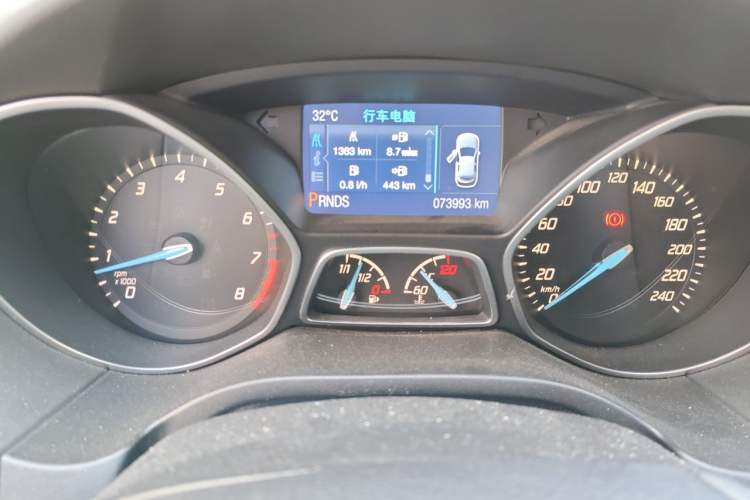 Used Ford Focus 2012 Hatchback 2.0L Automatic Luxury Sport Model Odometer Close Up