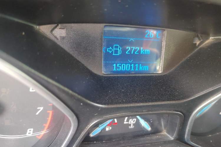 Used Ford Focus 2012 Sedan 1.6L Manual Fashion Edition Odometer Close Up