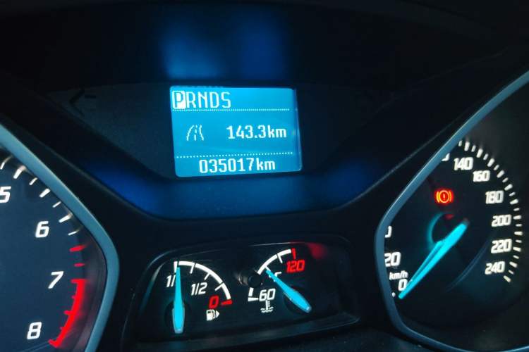 Used Ford Focus 2012 Hatchback 1.6L Automatic Comfort Model Odometer Close Up