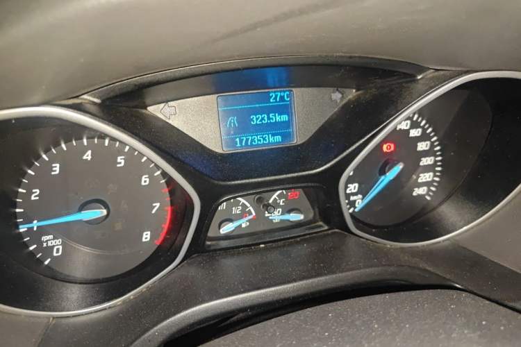 Used Ford Focus 2012 Sedan 1.6L Manual Comfort Model Odometer Close Up