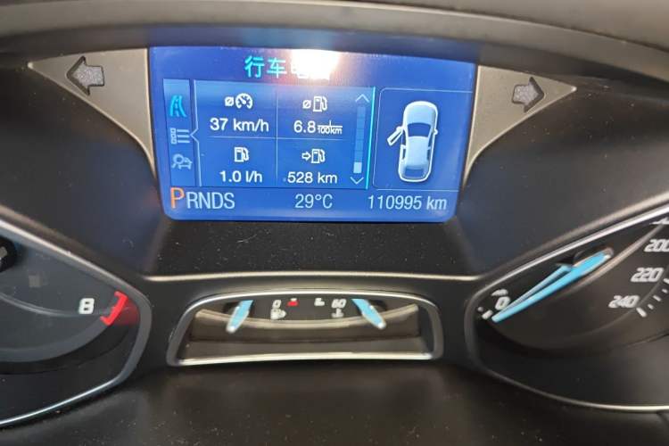 Used Ford Focus 2012 Hatchback 2.0L Automatic Luxury Sport Model Odometer Close Up
