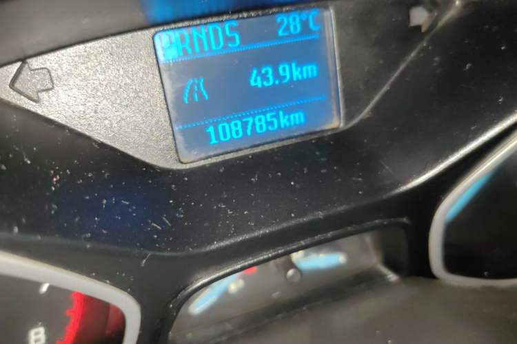 Used Ford Focus 2012 Sedan 1.6L Automatic Comfort Model Odometer Close Up