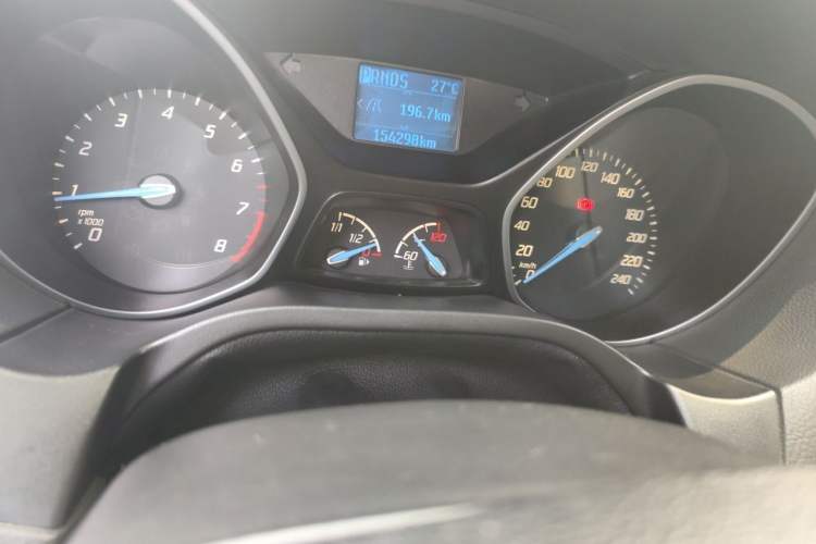 Used Ford Focus 2012 Sedan 1.6L Automatic Fashion Edition Odometer Close Up