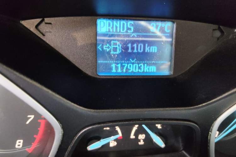 Used Ford Focus 2012 Sedan 1.6L Automatic Fashion Edition Odometer Close Up