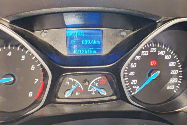 Used Ford Focus 2012 Sedan 1.6L Automatic Comfort Model Odometer Close Up