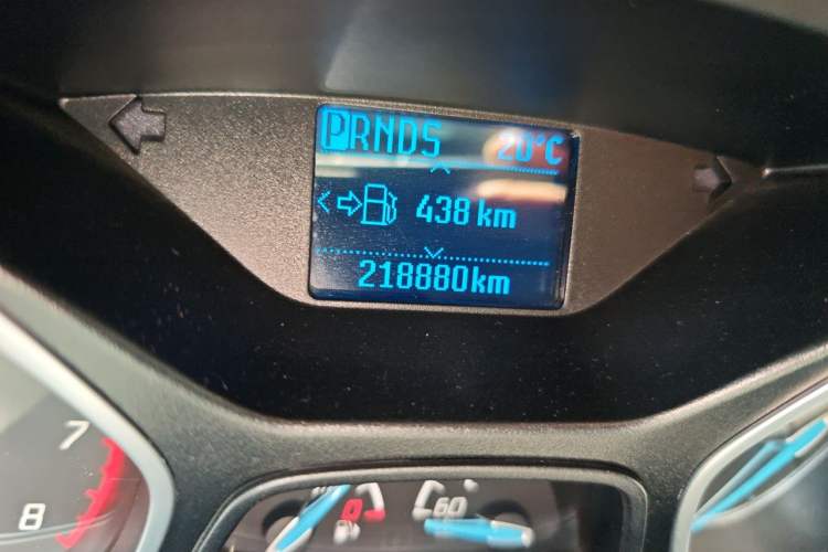 Used Ford Focus 2012 Sedan 1.6L Automatic Fashion Edition Odometer Close Up