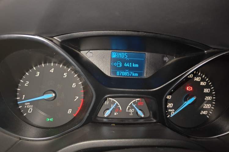 Used Ford Focus 2012 Hatchback 1.6L Automatic Fashion Edition Odometer Close Up