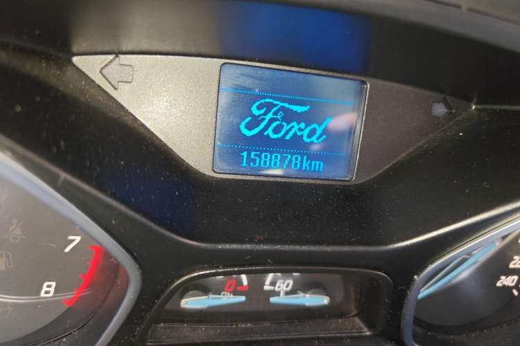 Used Ford Focus 2012 Sedan 1.6L Automatic Fashion Edition Odometer Close Up