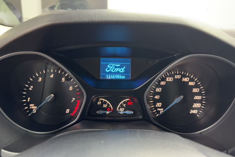 Used Ford Focus 2012 Hatchback 1.6L Automatic Fashion Edition Odometer Close Up