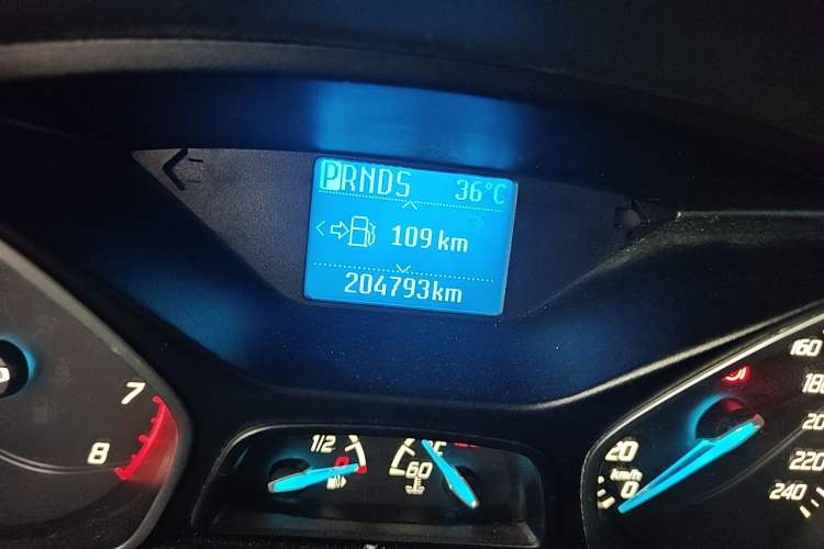 Used Ford Focus 2012 Sedan 1.6L Automatic Fashion Edition Odometer Close Up
