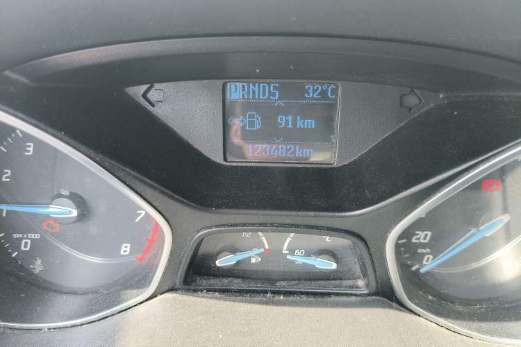 Used Ford Focus 2012 Hatchback 1.6L Automatic Fashion Edition Odometer Close Up