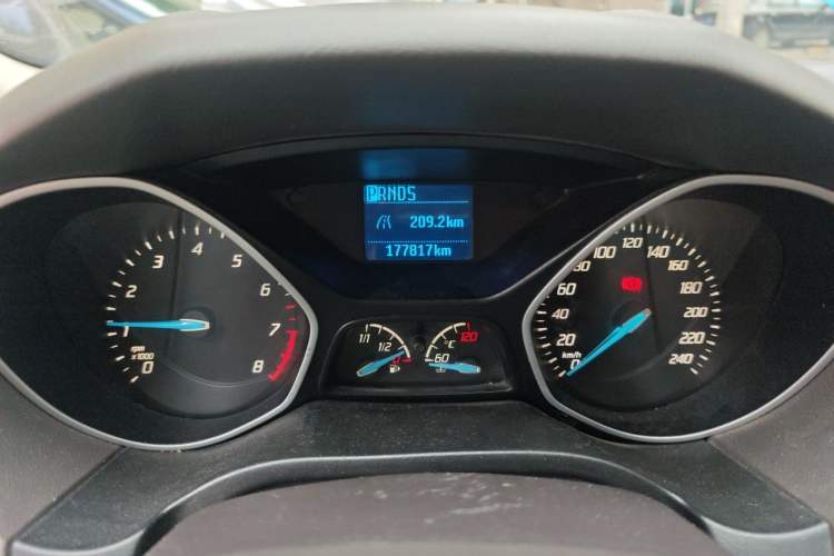 Used Ford Focus 2012 Sedan 1.6L Automatic Comfort Model Odometer Close Up