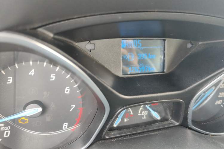 Used Ford Focus 2012 Sedan 1.6L Automatic Fashion Edition Odometer Close Up