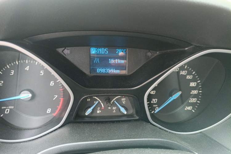 Used Ford Focus 2012 Hatchback 1.6L Automatic Comfort Model Odometer Close Up