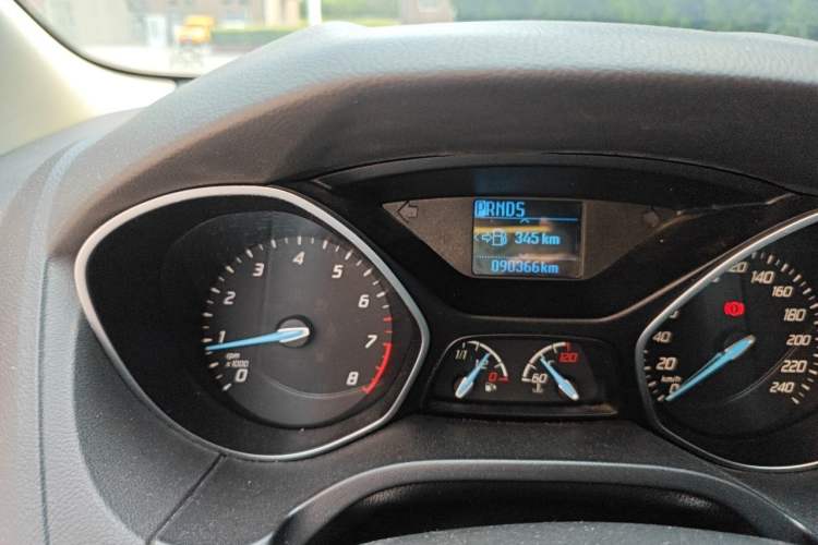 Used Ford Focus 2012 Hatchback 1.6L Automatic Fashion Edition Odometer Close Up