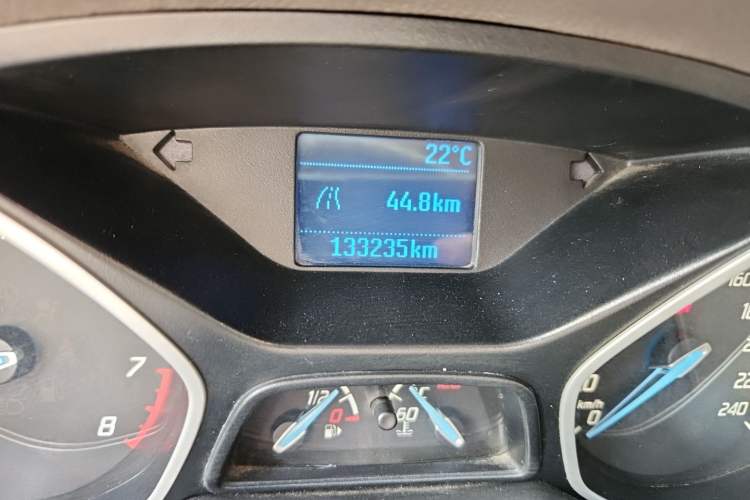 Used Ford Focus 2012 Sedan 1.6L Manual Comfort Model Odometer Close Up