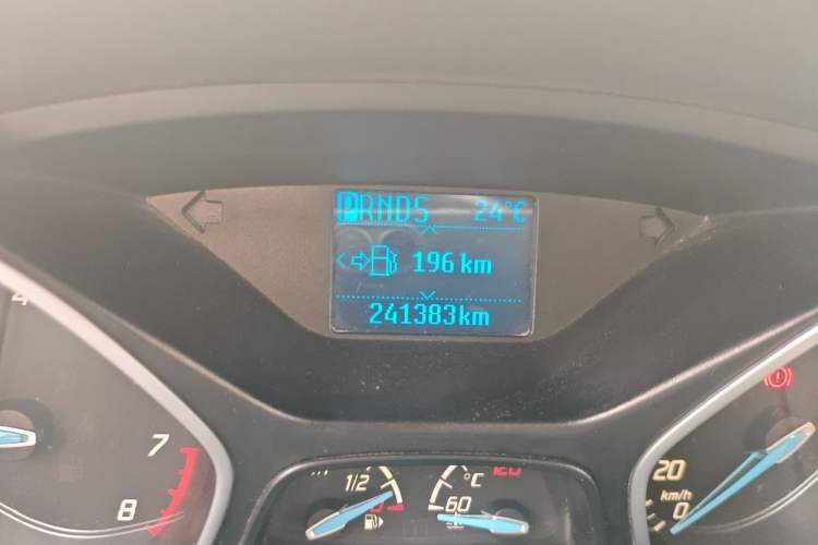 Used Ford Focus 2012 Sedan 1.6L Automatic Fashion Edition Odometer Close Up