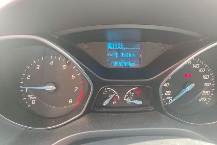 Used Ford Focus 2012 Hatchback 1.6L Automatic Fashion Edition Odometer Close Up