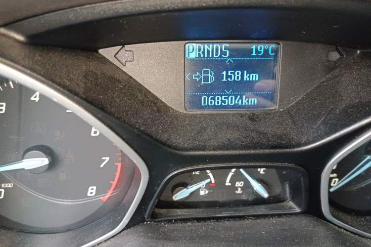 Used Ford Focus 2012 Hatchback 1.6L Automatic Fashion Edition Odometer Close Up