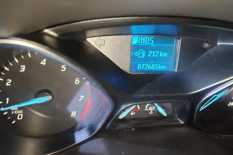 Used Ford Focus 2012 Sedan 1.6L Automatic Fashion Edition Odometer Close Up