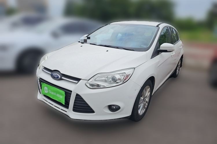 Used Ford Focus 2012 Hatchback 1.6L Manual Comfort Model Guazi used car, China used car export, Used car for sale, Used cars, Cheapest cars for sale