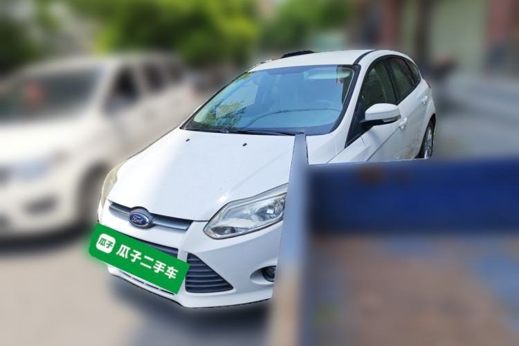 Ojetý Ford Focus 2012 Hatchback 1.6L Manual Comfort Model Guazi used car, China used car export, Used car for sale, Used  cars, Cheapest cars for sale