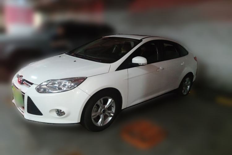 Used Ford Focus 2012 Sedan 1.6L Automatic Fashion Edition Guazi used car, China used car export, Used car for sale, Used cars, Cheapest cars for sale