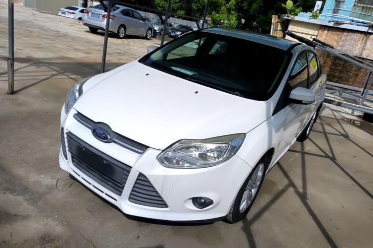 Used Ford Focus 2012 Sedan 1.6L Automatic Comfort Model Guazi used car, China used car export, Used car for sale, Used cars, Cheapest cars for sale