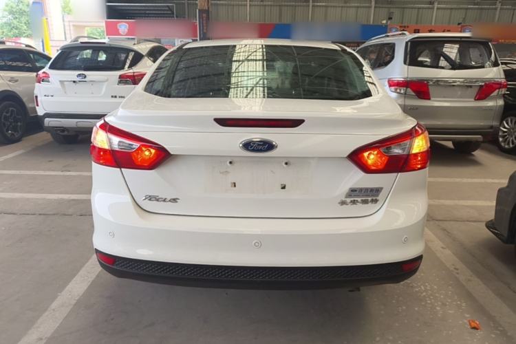 Used Ford Focus 2012 Sedan 1.6L Automatic Fashion Edition Rear